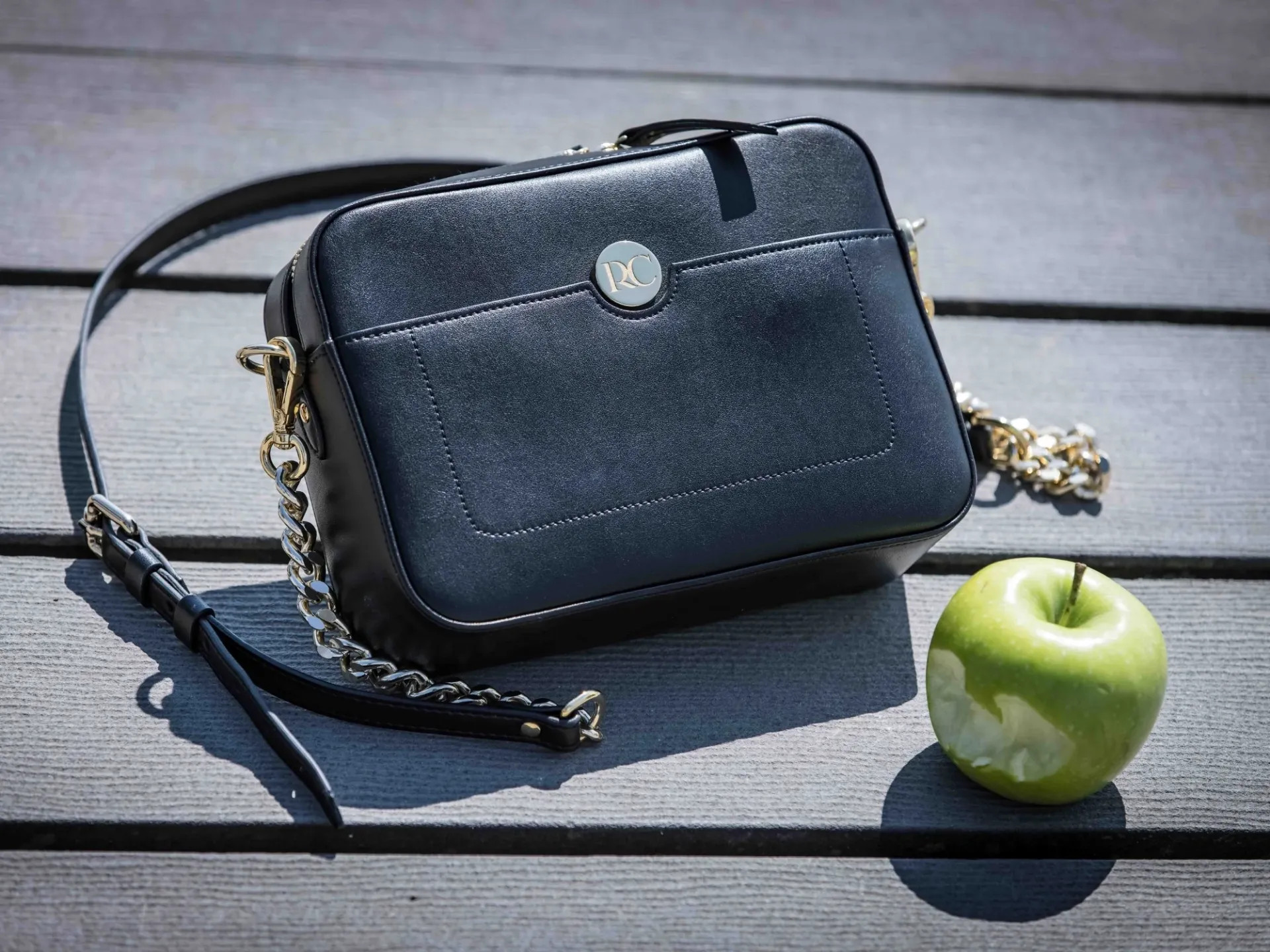 APFEL-Leder